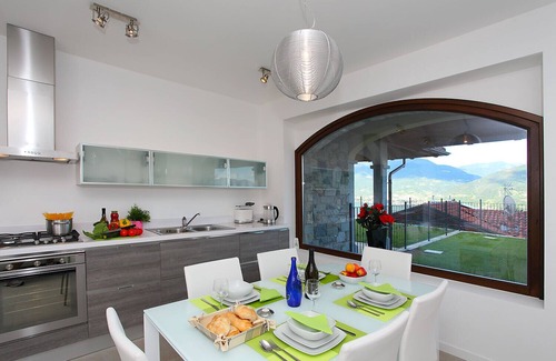 Naggio Villa | Villa Serena, Plesio, Italy