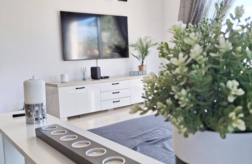 Cunit House | Villa Serenità by Prolocal ideal for families, sea and services nearby.