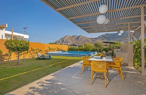 Kolymbia Villa | Villa Seven Springs - Two Bedroom Villa, Sleeps 4