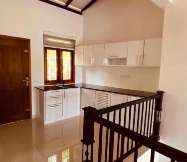 Kadawatha Apartment | Villa Shironi