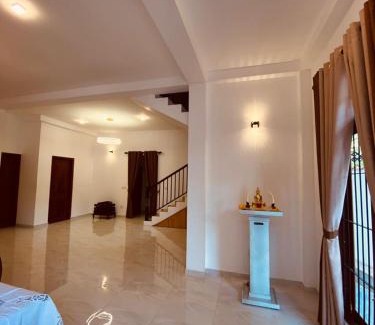 Kadawatha Apartment | Villa Shironi