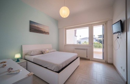 Fregenae Villa | Villa 'Silvia A Fregene' with Private Terrace, Wi-Fi and Air Conditioning