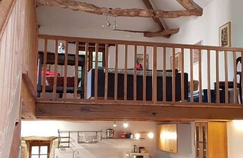 Villeneuve d'Aveyron Villa | Villa (sleeps 6), private pool, gardens surrounded by countryside and woodland