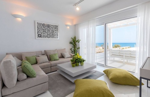 Kolymbia Villa | Villa Socrates - Four Bedroom Villa, Sleeps 12