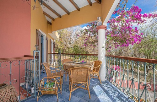 Schoelcher Villa | Villa Sol Y Sombra