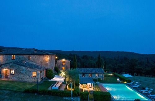 Bucine Villa | VILLA SOLATA - Nine Bedroom Villa, Sleeps 20