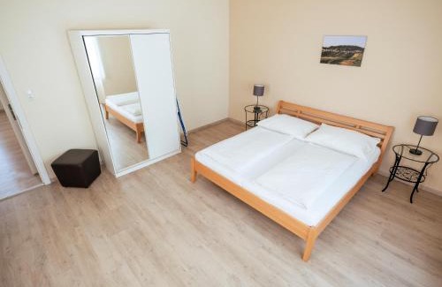 Laa an der Thaya Apartment | Villa Sonnenschein