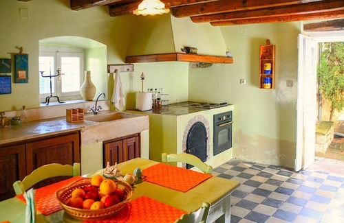 Spetses House | Villa Spetses 4BR downtown close to Agios Mamas Beach