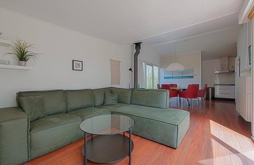 Julianadorp aan zee House | Villa Springtij: Spacious vacation home with private pool near the beach in Julianadorp aan Zee