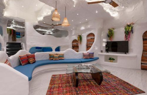 Igatpuri Villa | Villa Stonera by StayVista - Indoor pool, Mountain view, Outdoor firepit & A sprawling lawn for your perfect retreat