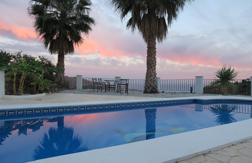 Arenas Villa | Villa 'Stunning Near Velez-malaga' with Sea View, Wi-Fi and Air Conditioning