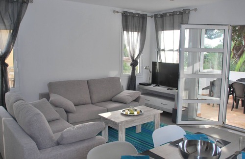 Moravit Villa | VILLA STYLE IBIZA air-conditioned and renovated. beaches 400m, city center 800m.