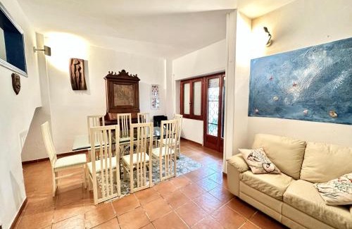 Fregenae Villa | Villa summertime walking distance from the sea with garden