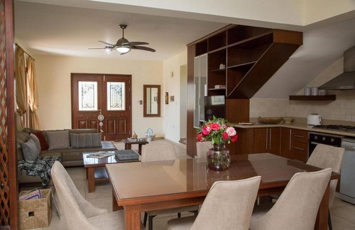 Peyia Town Villa | Villa Sunlove in Peyia