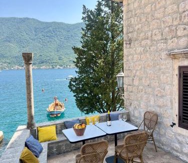 Perast Villa | Villa Sunrise