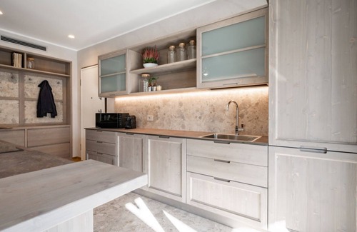 Dervio Villa | Villa Sunshine - Luxury property with large garden and Pool, near the lake, parking e-charge, ideal for people with mobility issues