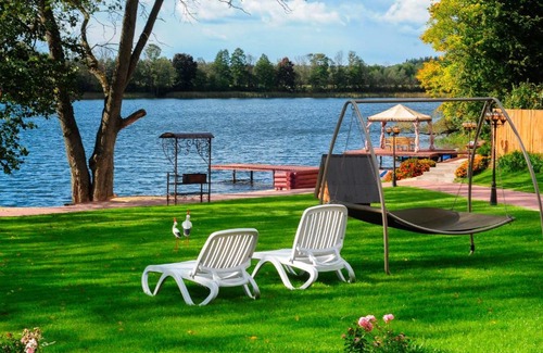 Ustye House | Villa Swan Lake