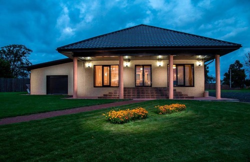 Ustye House | Villa Swan Lake
