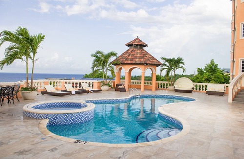 IronShore Estates Villa | Villa Sweet Villa
