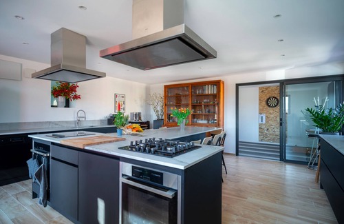 Tavel House | Villa Tavellis
