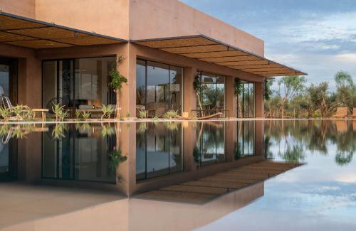 Sidi Abdallah Ghiat Villa | Villa Tazegzout