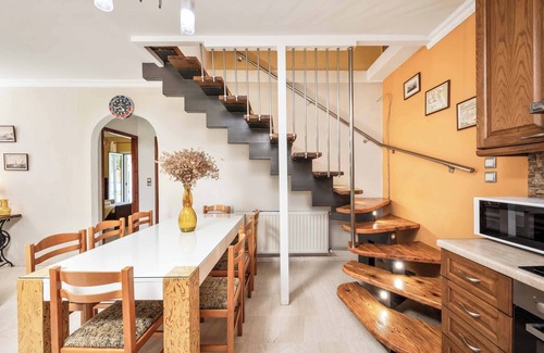 Agios Matthaios Villa | Villa Teo - Four Bedroom Villa, Sleeps 8