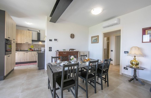 Soiano del Lago House | Villa Teresa Apt Lake Garda View, Soiano del Lago, Italy