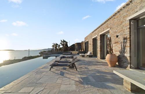 Batsi House | Villa Thalassa, Beachfront, Private Pool & Sunset Views by Explore Andros