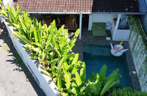 Legian Villa | Villa The White House Seminyak