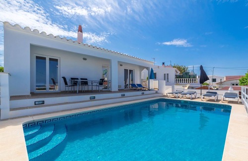 Cala en Porter Villa | Villa Thomas, a bright 3-bedroom villa with pool