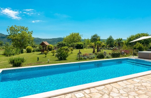 Konavle Villa | Villa Thousand Roses - Four-Bedroom Villa with Terrace and Swimming Pool