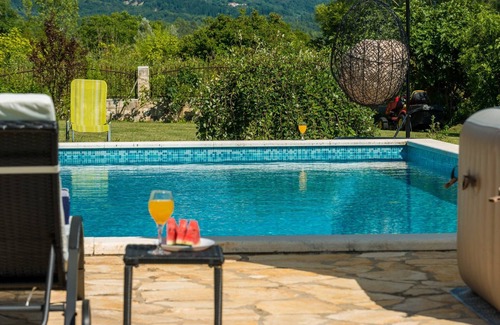 Konavle Villa | Villa Thousand Roses - Four-Bedroom Villa with Terrace and Swimming Pool