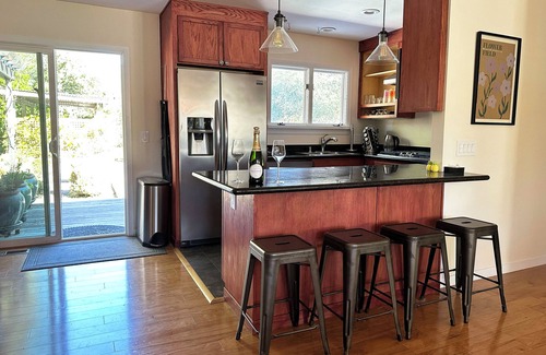 Kenwood House | Villa Ticino wine country vineyard estate - pool, spa, bocce + walk to wineries