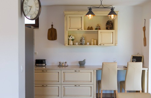 Cizici Villa | Villa Toic by the seaside with beautiful Seaview