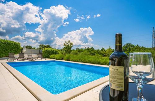 Nova Vas House | Villa Tonka