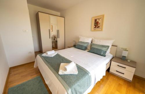 Nova Vas House | Villa Tonka