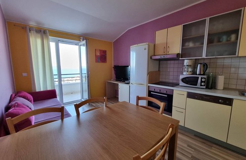 Moca Apartment | Villa Tonka with pool - ideal for 2 families with kids