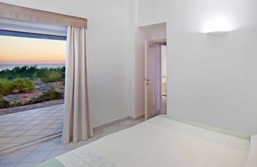 Trinita d'Agultu e Vignola Villa | Villa Torreruja with sea view and a private pool