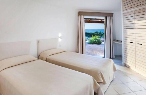 Trinita d'Agultu e Vignola Villa | Villa Torreruja with sea view and a private pool