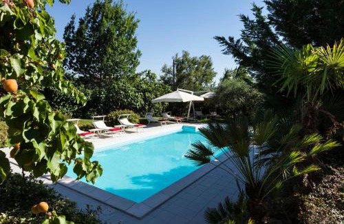 Pesaro Apartment | Villa Tramonto luxury apartment with private swimming pool