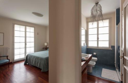 Pesaro Apartment | Villa Tramonto luxury apartment with private swimming pool