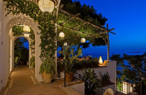 Arienzo Hotel | Villa Treville