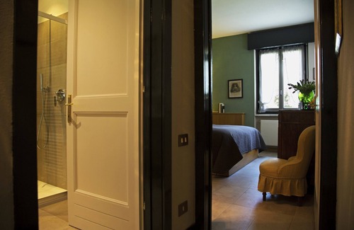 Oliveto Lario Bed & Breakfast | Villa Ucci