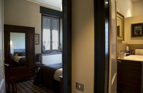 Oliveto Lario Bed & Breakfast | Villa Ucci