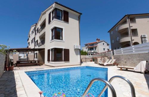 Premantura Villa | Villa UNDINA - luxury holiday house near beaches for big group
