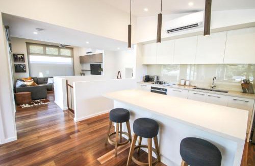 Bright House | Villa Urbane