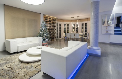 Mutxamel Villa | Villa Uvarovita