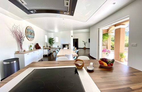 Neoules Villa | VILLA VACANCES