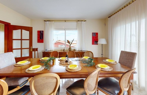 Mataro Villa | VILLA VALENTINA