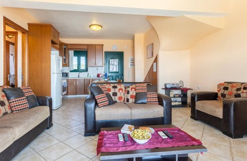 Mesovounia Villa | Villa Valio - Two Bedroom Villa, Sleeps 6